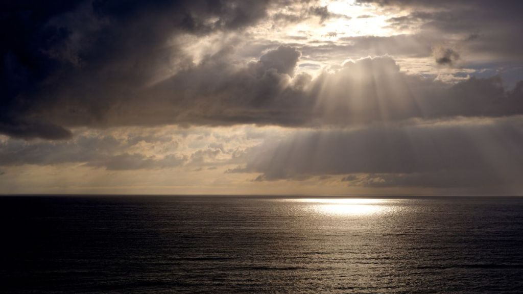 The Nature of the Divine and Infinite Soul ? 